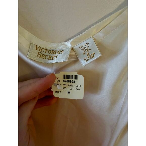 NWT VTG Gold Label Victorias Secret 100% Silk IvorySlip Dress Lingerie Medium - Picture 4 of 8
